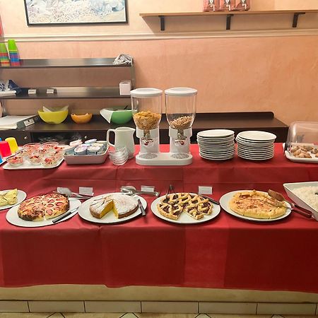 Hotel Carol Cesenatico Εξωτερικό φωτογραφία