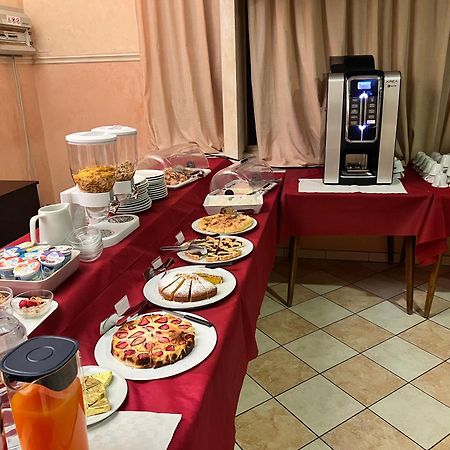 Hotel Carol Cesenatico Εξωτερικό φωτογραφία